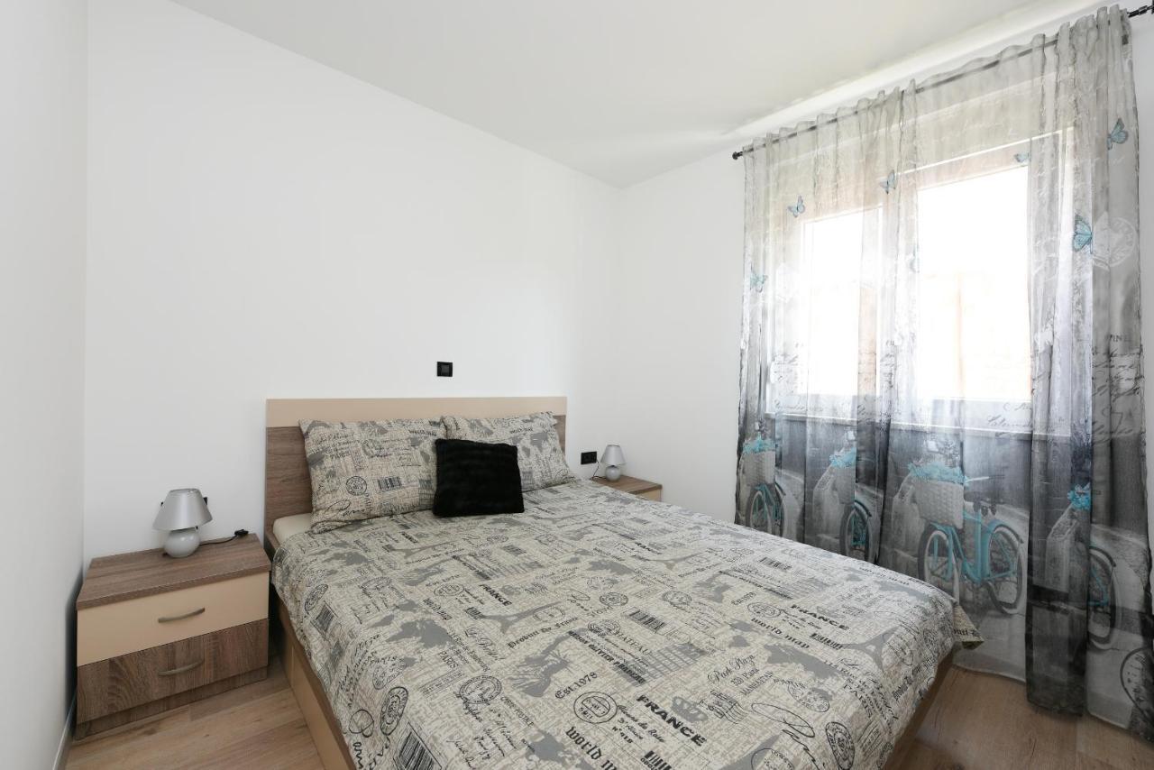 Apartment Matea Zadar Exterior photo